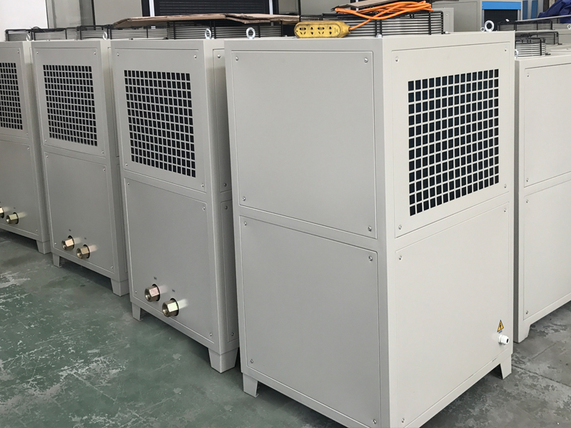 jG36h20053wi0x1S5ERNI51g7oof8JG8.jpg LYD80型油冷機(jī)案例.jpg